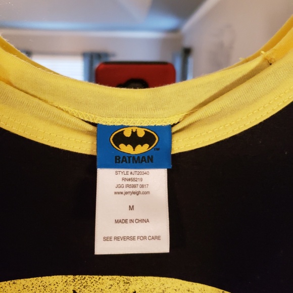 Batman shirt - Picture 2 of 3